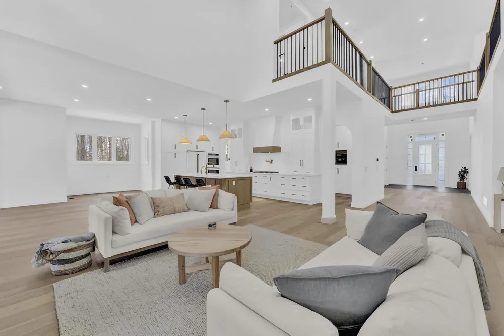 Open plan great room and kitchen at 14 St George's Court, Deerhurst Highlands